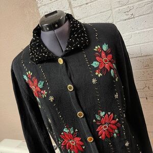 Theme Works Kikit Poinsetta Christmas Sweater Med